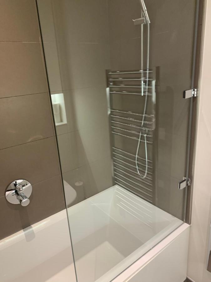 Quartermile 1 Bedroom Apartment Эдинбург Экстерьер фото